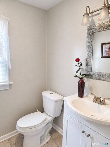 21 Ruby Street, New Haven, CT 06515