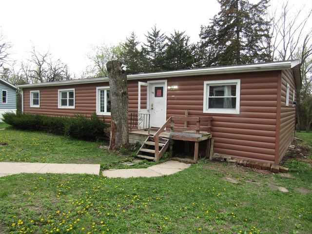 90 Falling Creek Circle #90, Janesville, WI 53548