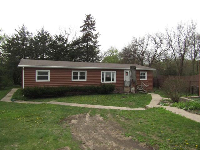 90 Falling Creek Circle #90, Janesville, WI 53548