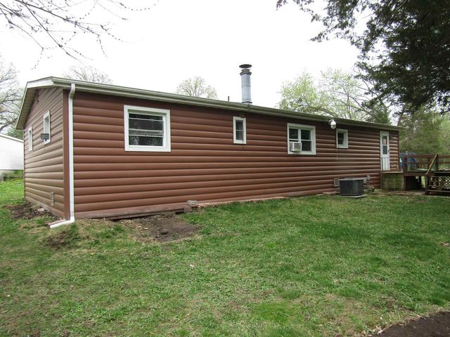 90 Falling Creek Circle #90, Janesville, WI 53548