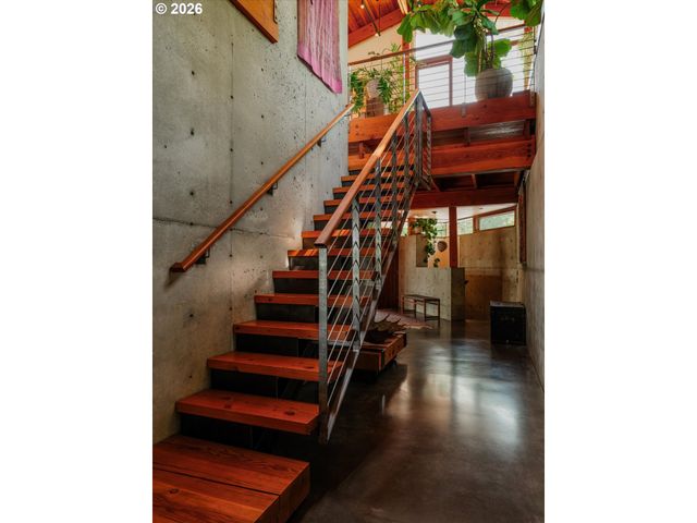 36435 Se GORDON CREEK Rd, Corbett, OR 97019