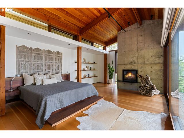 36435 Se GORDON CREEK Rd, Corbett, OR 97019