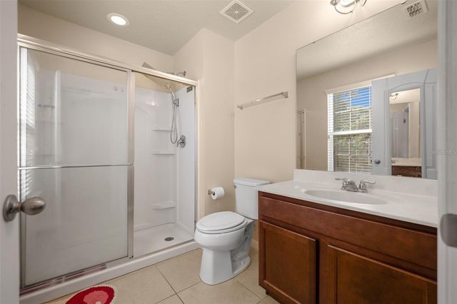 5128 GRASSY KNOLL DRIVE, Tavares, FL 32778