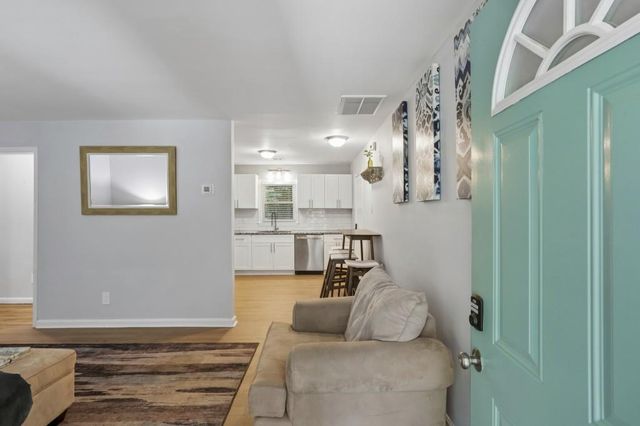 2891 White Oak Drive, Decatur, GA 30032