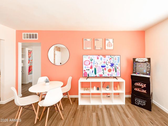 4132 N 3RD Avenue, Phoenix, AZ 85013