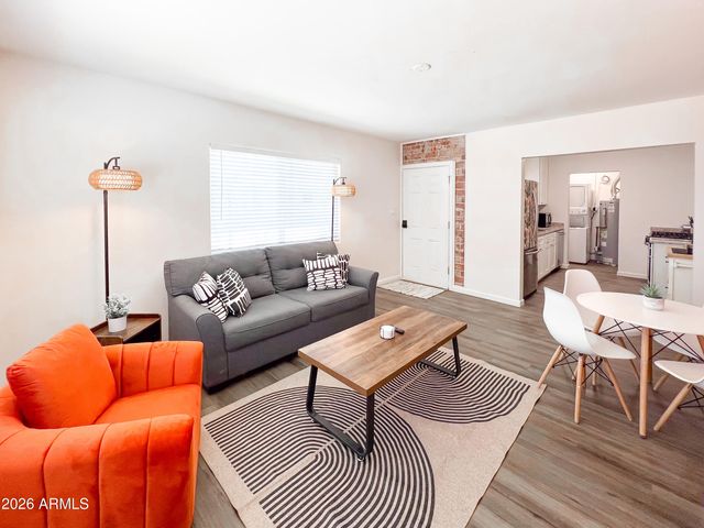 4132 N 3RD Avenue, Phoenix, AZ 85013