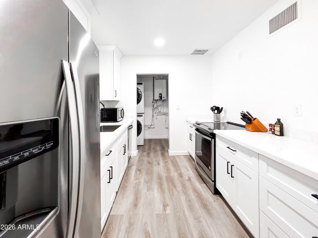 4132 N 3RD Avenue, Phoenix, AZ 85013