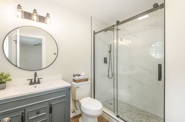 231 S Palmers Chapel Rd, Cottontown, TN 37048