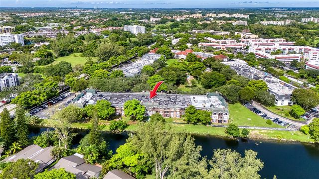 3670 Inverrary Drive 1OB, Lauderhill, FL 33319