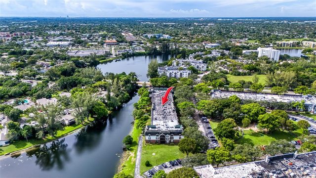 3670 Inverrary Drive 1OB, Lauderhill, FL 33319