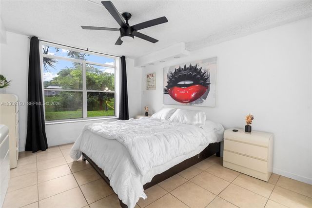 3670 Inverrary Drive 1OB, Lauderhill, FL 33319