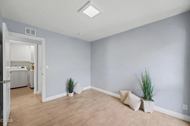 534 Holly Avenue, Oxnard, CA 93036