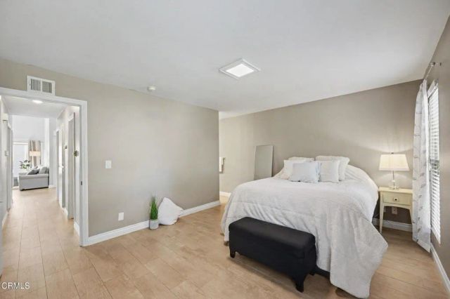 534 Holly Avenue, Oxnard, CA 93036