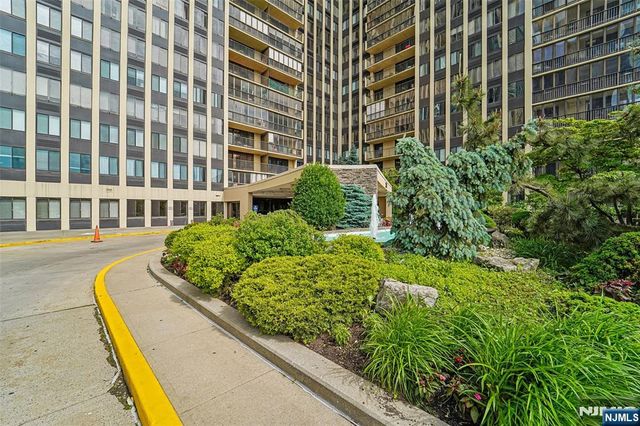 200 Winston L09, Cliffside Park, NJ 07010