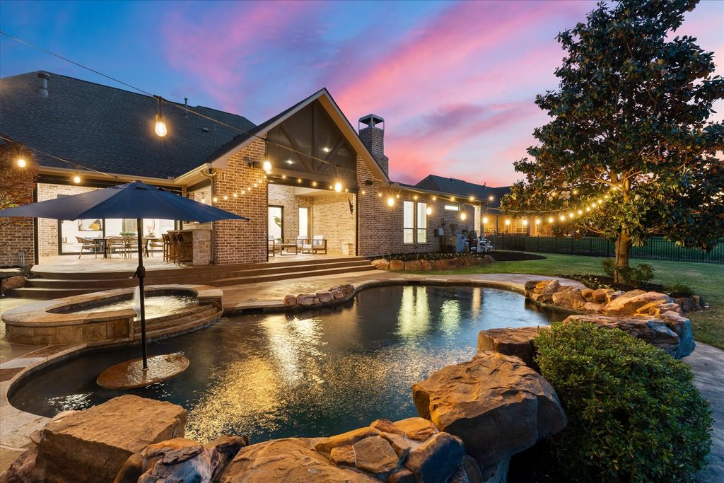 2141 Woodhaven Drive, Prosper, TX 75078