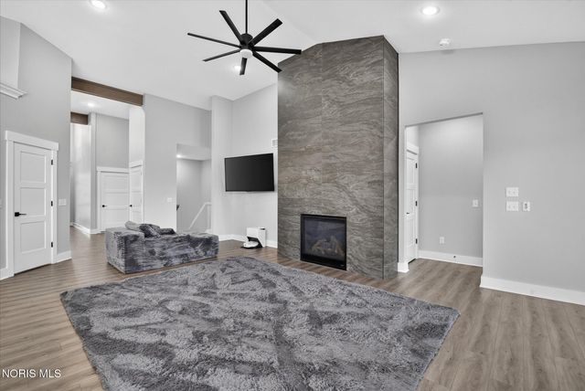 9222 Grande Court, Sylvania, OH 43560