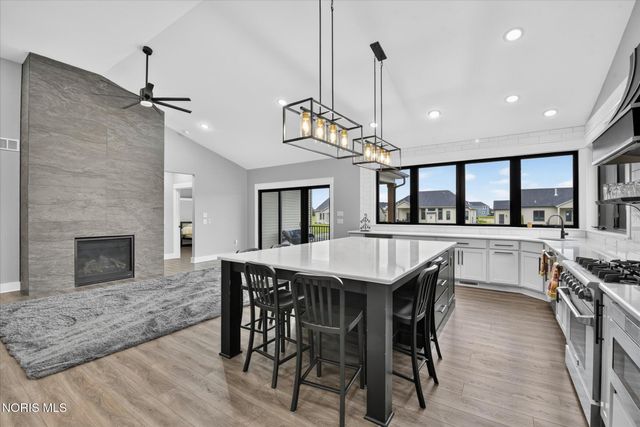 9222 Grande Court, Sylvania, OH 43560