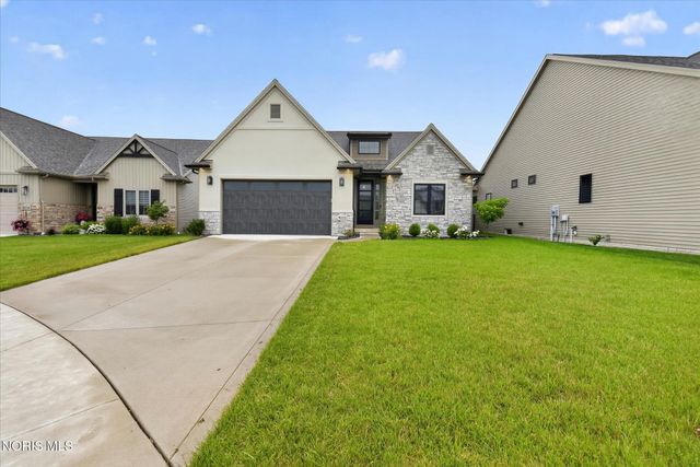 9222 Grande Court, Sylvania, OH 43560