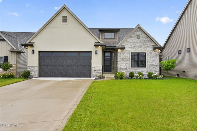 9222 Grande Court, Sylvania, OH 43560
