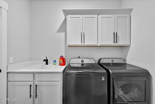 9222 Grande Court, Sylvania, OH 43560
