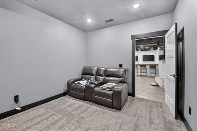 9222 Grande Court, Sylvania, OH 43560