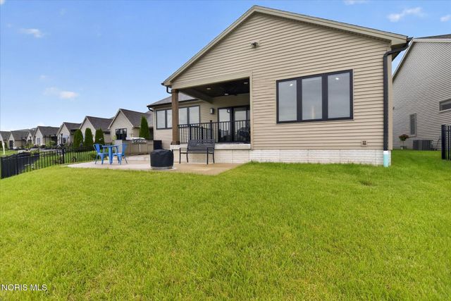 9222 Grande Court, Sylvania, OH 43560