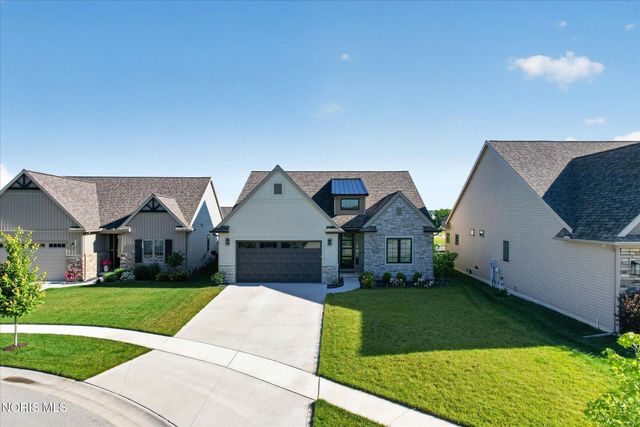 9222 Grande Court, Sylvania, OH 43560