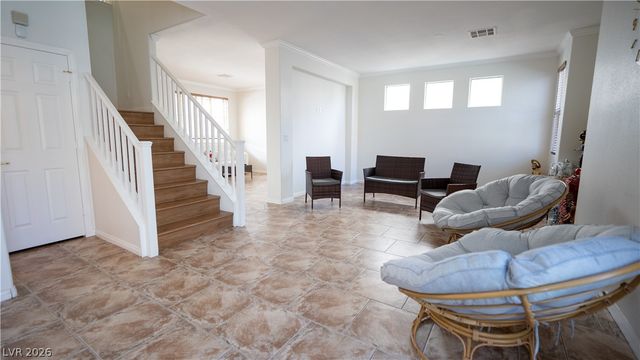 8042 Earl Grey Court, Las Vegas, NV 89117
