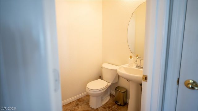 8042 Earl Grey Court, Las Vegas, NV 89117