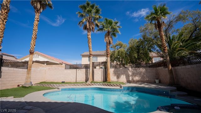 8042 Earl Grey Court, Las Vegas, NV 89117