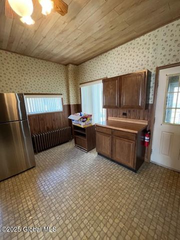18 1st Street, Cohoes, NY 12047