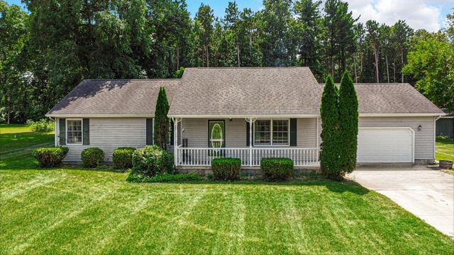 1945 E 150 S, Knox, IN 46534