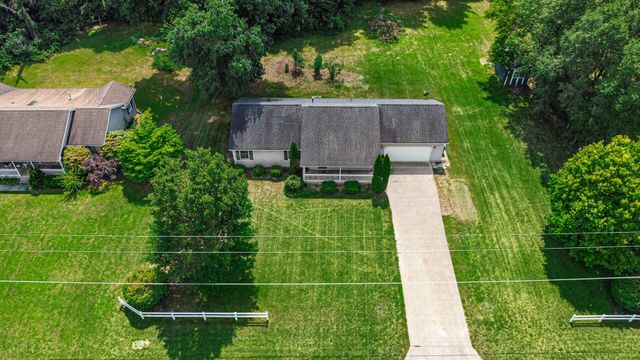 1945 E 150 S, Knox, IN 46534