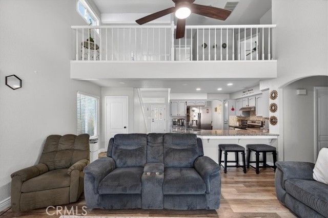 8416 N Sharon, Fresno, CA 93720