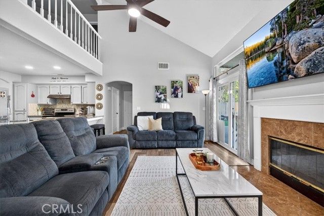 8416 N Sharon, Fresno, CA 93720