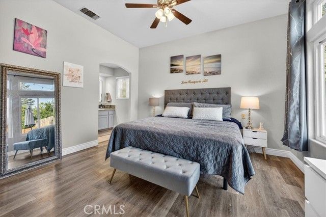 8416 N Sharon, Fresno, CA 93720