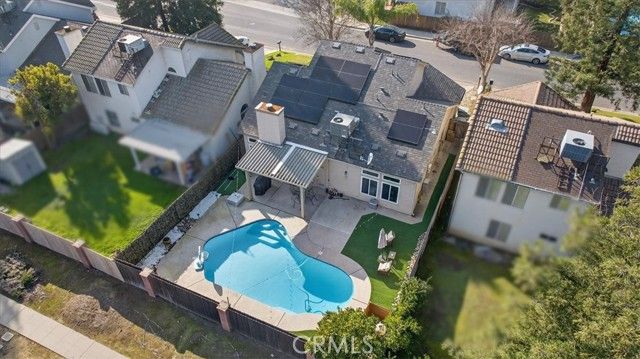 8416 N Sharon, Fresno, CA 93720
