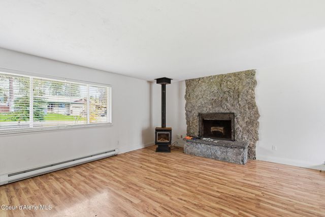 11865 N Forest RD, Hayden, ID 83835