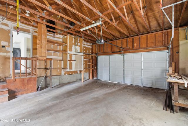 11865 N Forest RD, Hayden, ID 83835