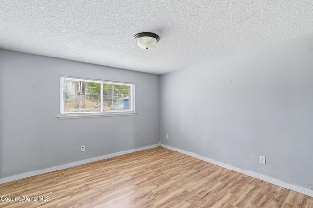 11865 N Forest RD, Hayden, ID 83835