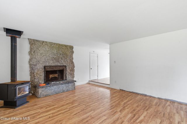 11865 N Forest RD, Hayden, ID 83835