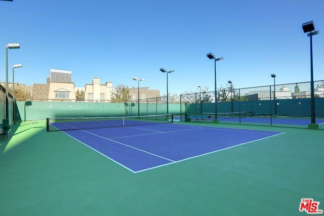 2220 Avenue Of The Stars 1706, Los Angeles, CA 90067