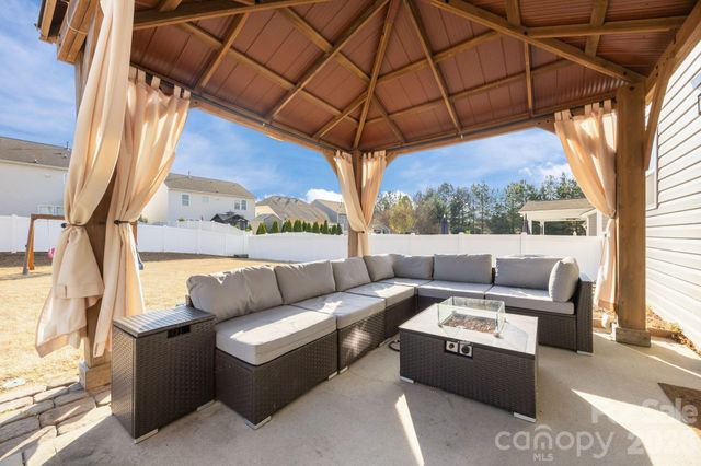 87432 Edsen Court, Lancaster, SC 29720