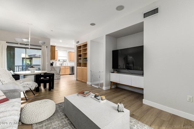 17850 N 68TH Street 1010, Phoenix, AZ 85054