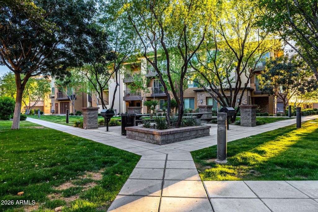 17850 N 68TH Street 1010, Phoenix, AZ 85054