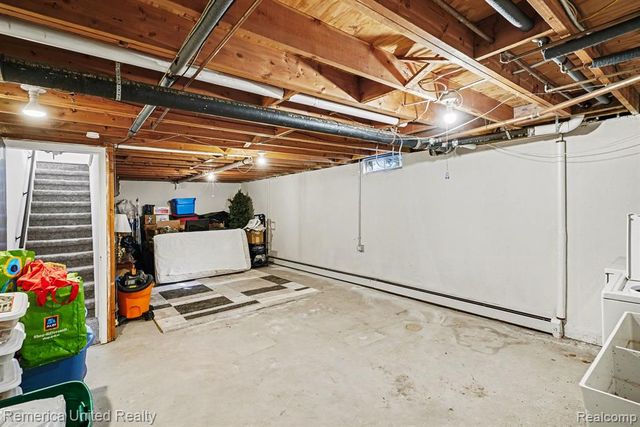 61035 11 Mile Road 1, South Lyon, MI 48178