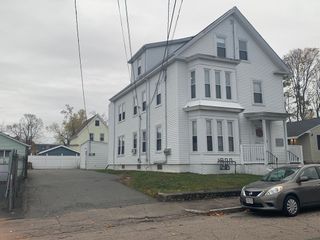 12 Hawthorne St 2, Brockton, MA 02301