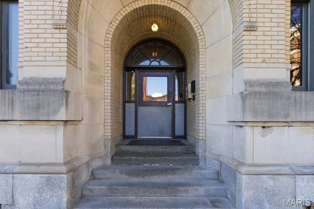 2020 Washington Avenue 303, St Louis, MO 63103