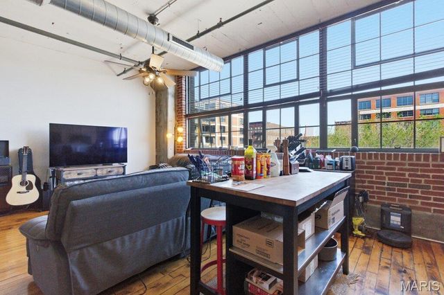 2020 Washington Avenue 303, St Louis, MO 63103