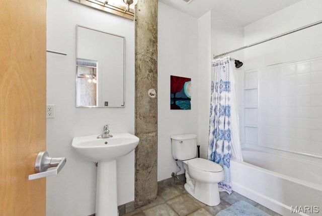 2020 Washington Avenue 303, St Louis, MO 63103
